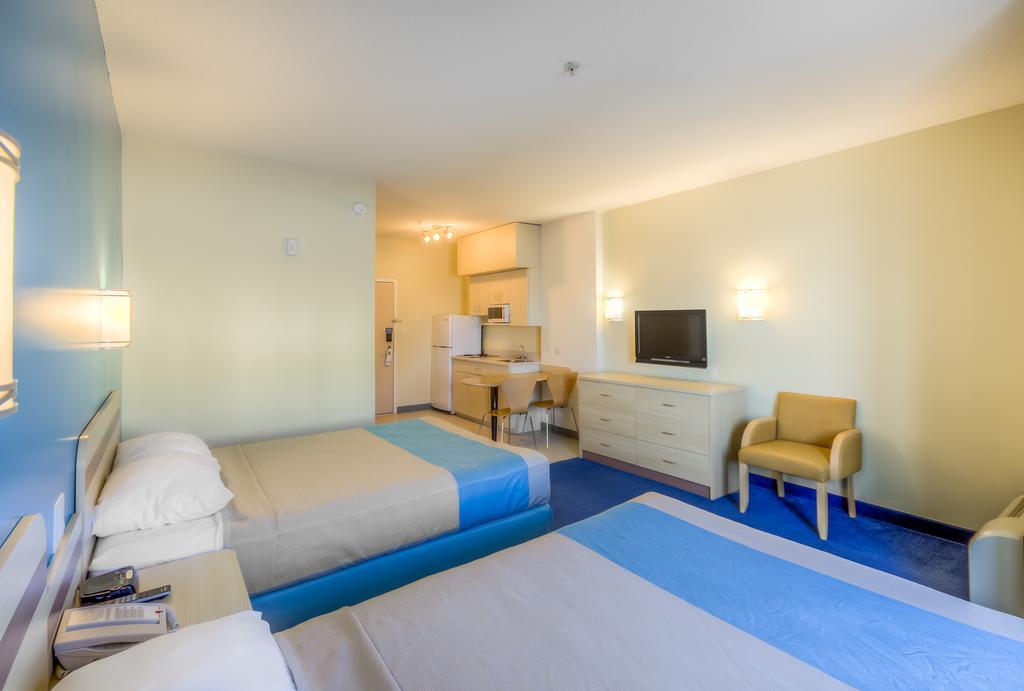 Motel 6-Estevan, Sk Kültér fotó